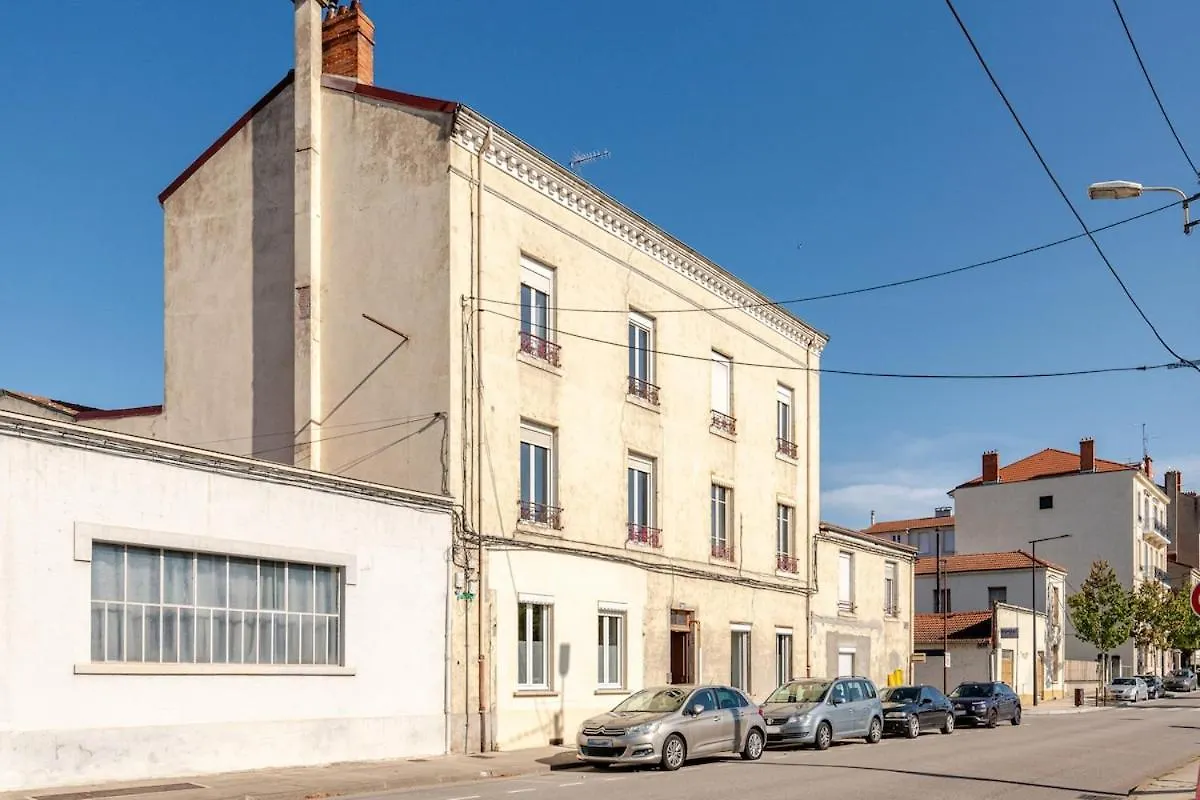 Emeraude - City Center - Terrace - Free Parking Roanne France